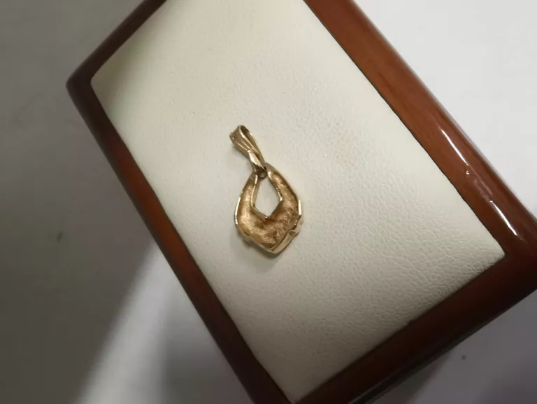 ZŁOTA ZAWIESZKA 1,27G 585