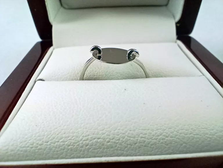 srebrny-piekny-pierscionek-kolko-blaszka-pr925-rozm13-stan-11323-2