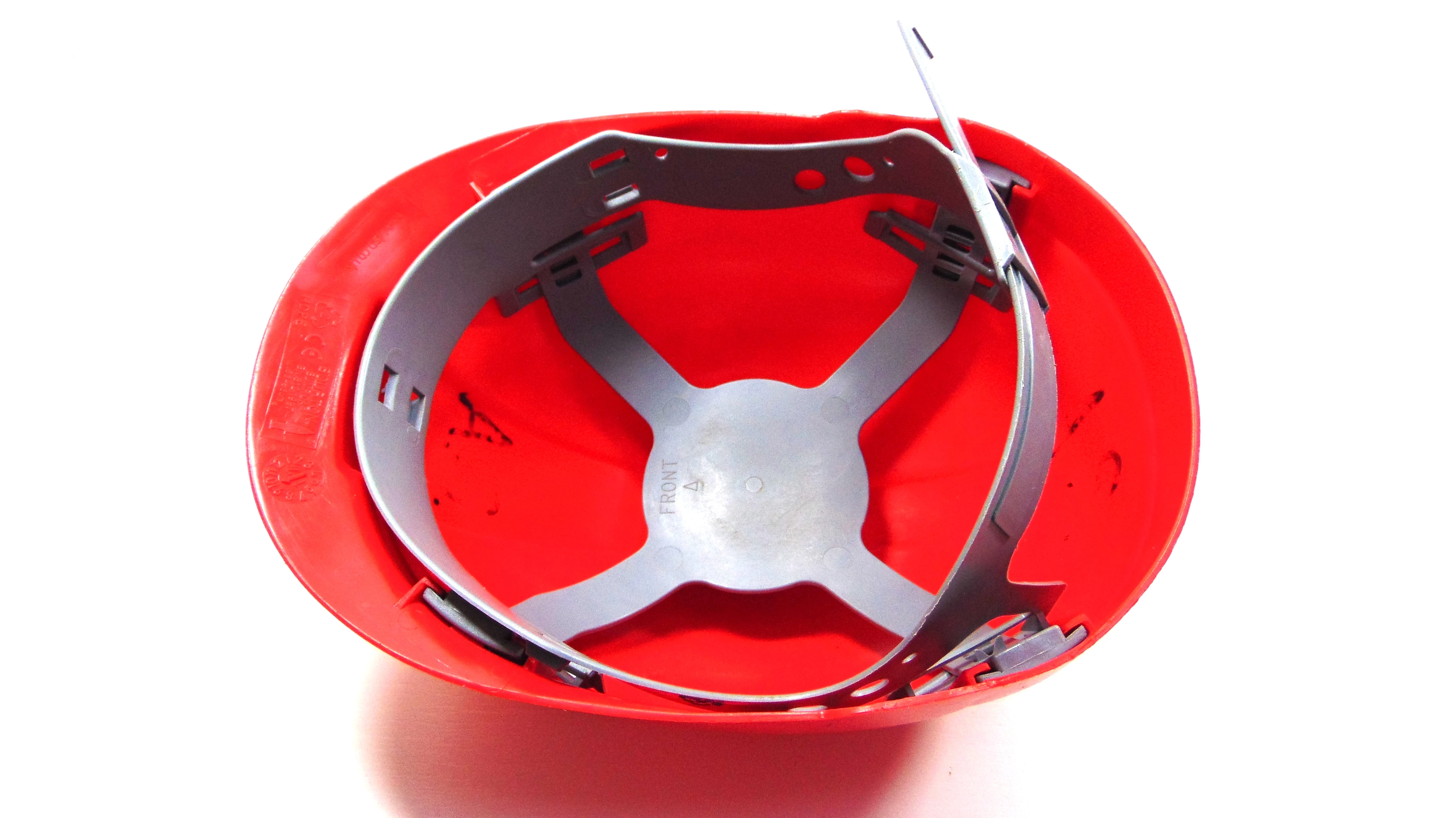 kask-budowlany-czerwony-marka-218761-780979