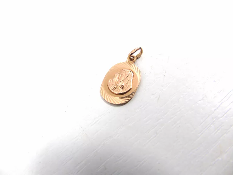 OKAZAŁY ZŁOTY MEDALIK ZAWIESZKA PR.585 14K
