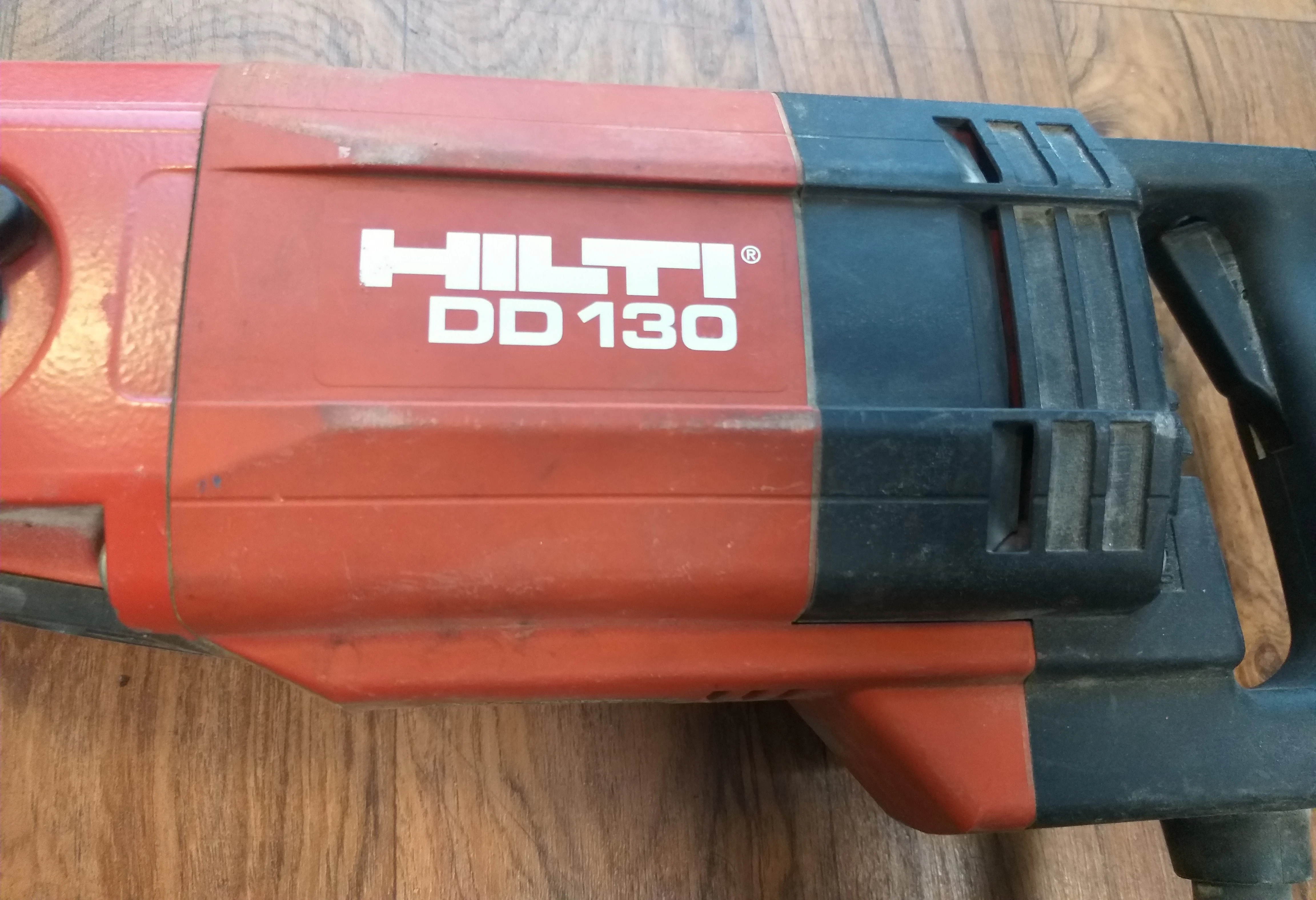 wiertnica-hilti-dd130-walizka-kod-producenta-dd130