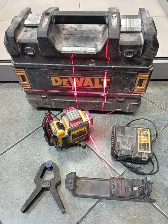 AKUMULATOROWY LASER KRZYŻOWY DEWALT DCE089R