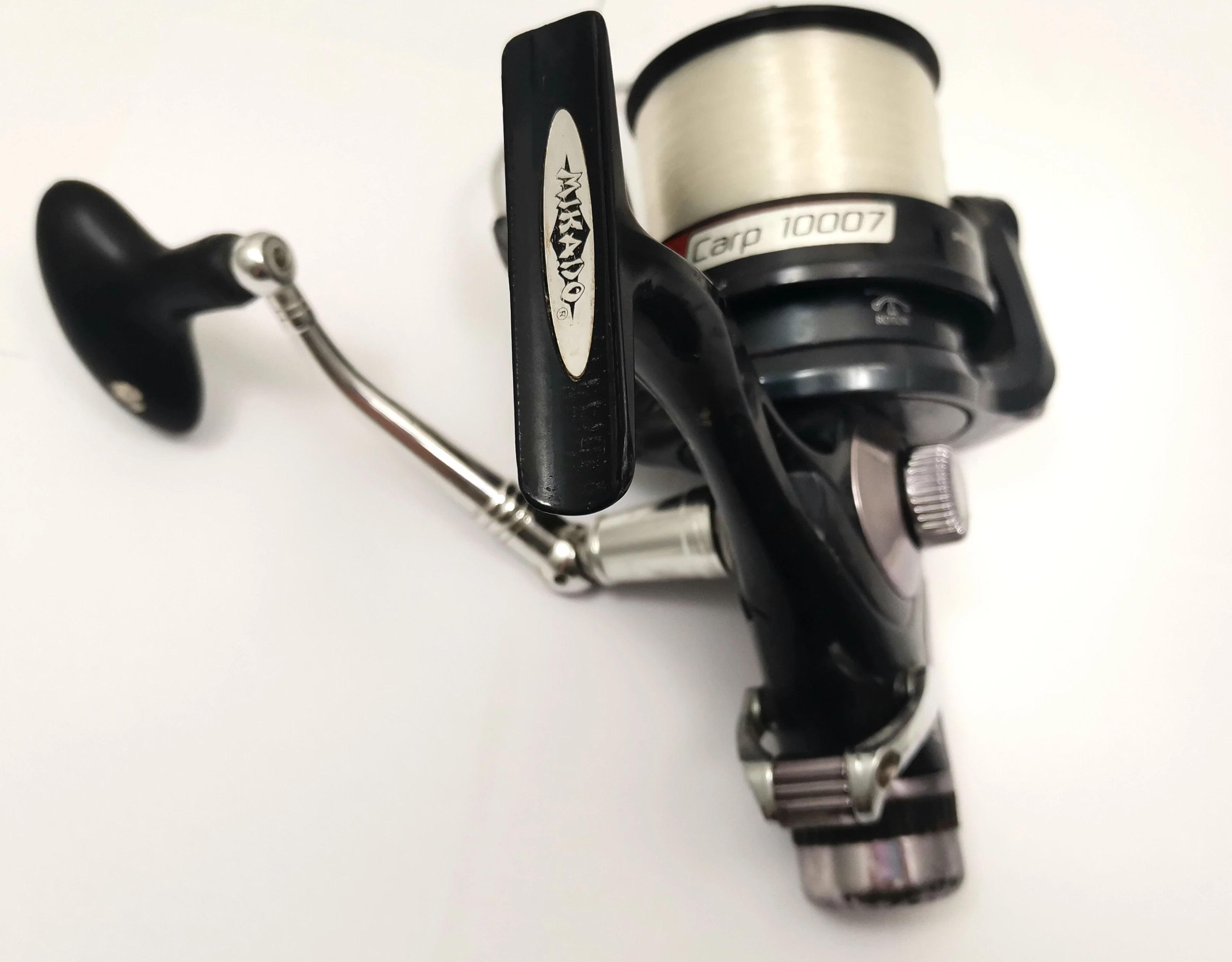 kolowrotek-mikado-balanced-ace-carp-10007-srebrny-marka-mikado