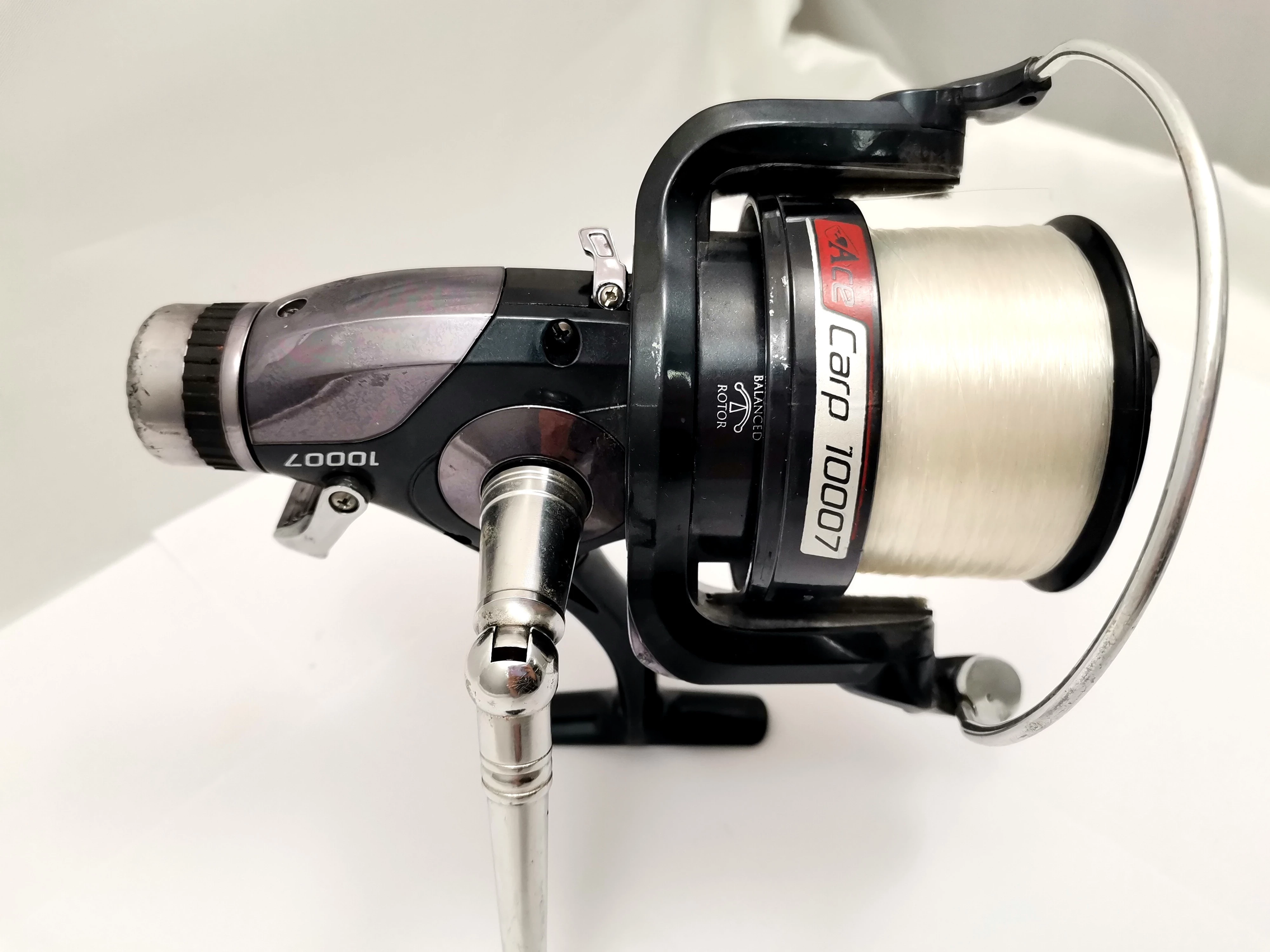 kolowrotek-mikado-balanced-ace-carp-10007-srebrny-armii-krajowej-1a-goldap