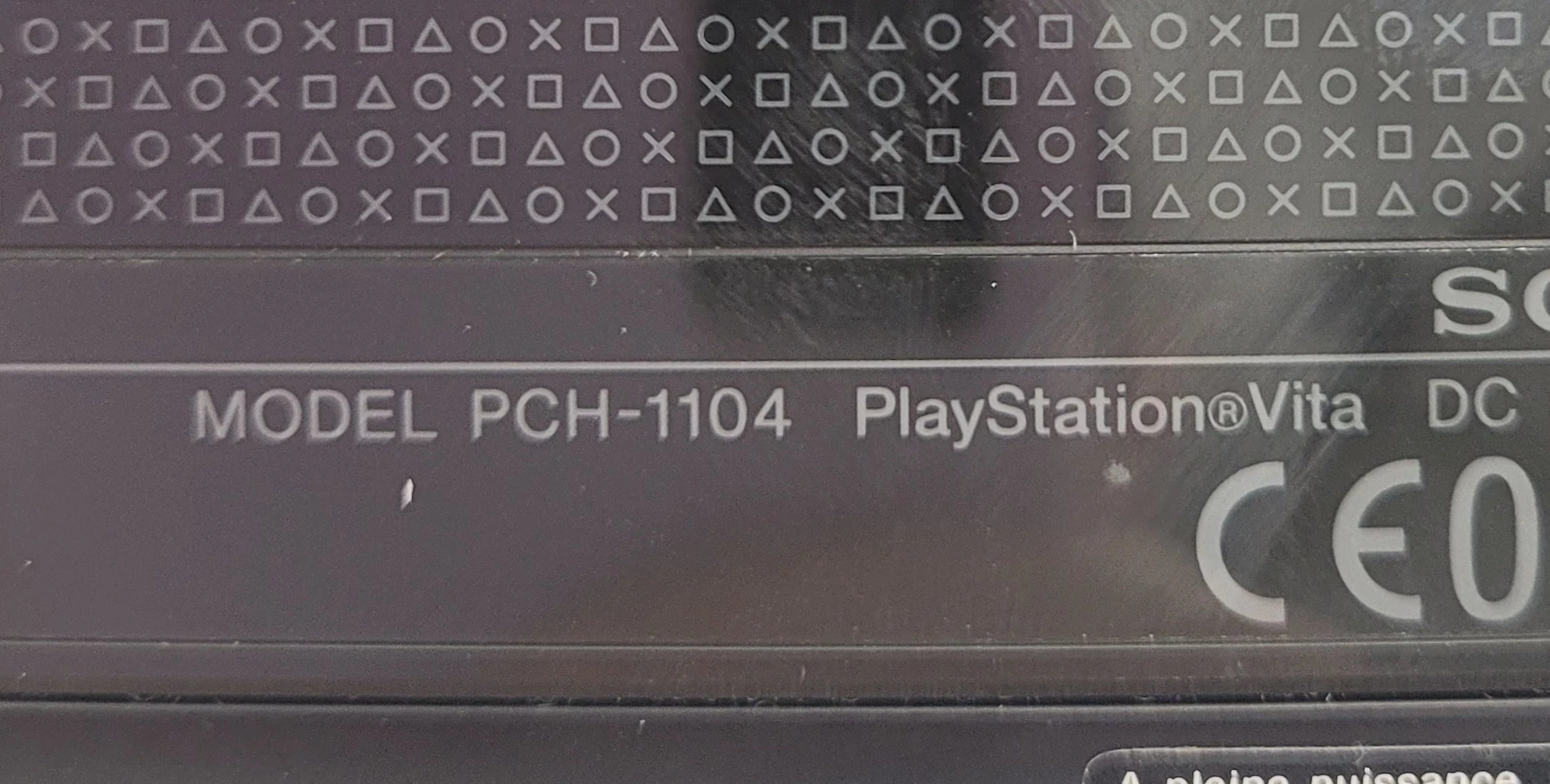 konsola-sony-ps-vita-pch-1104dodatki-ean-gtin-711719180692