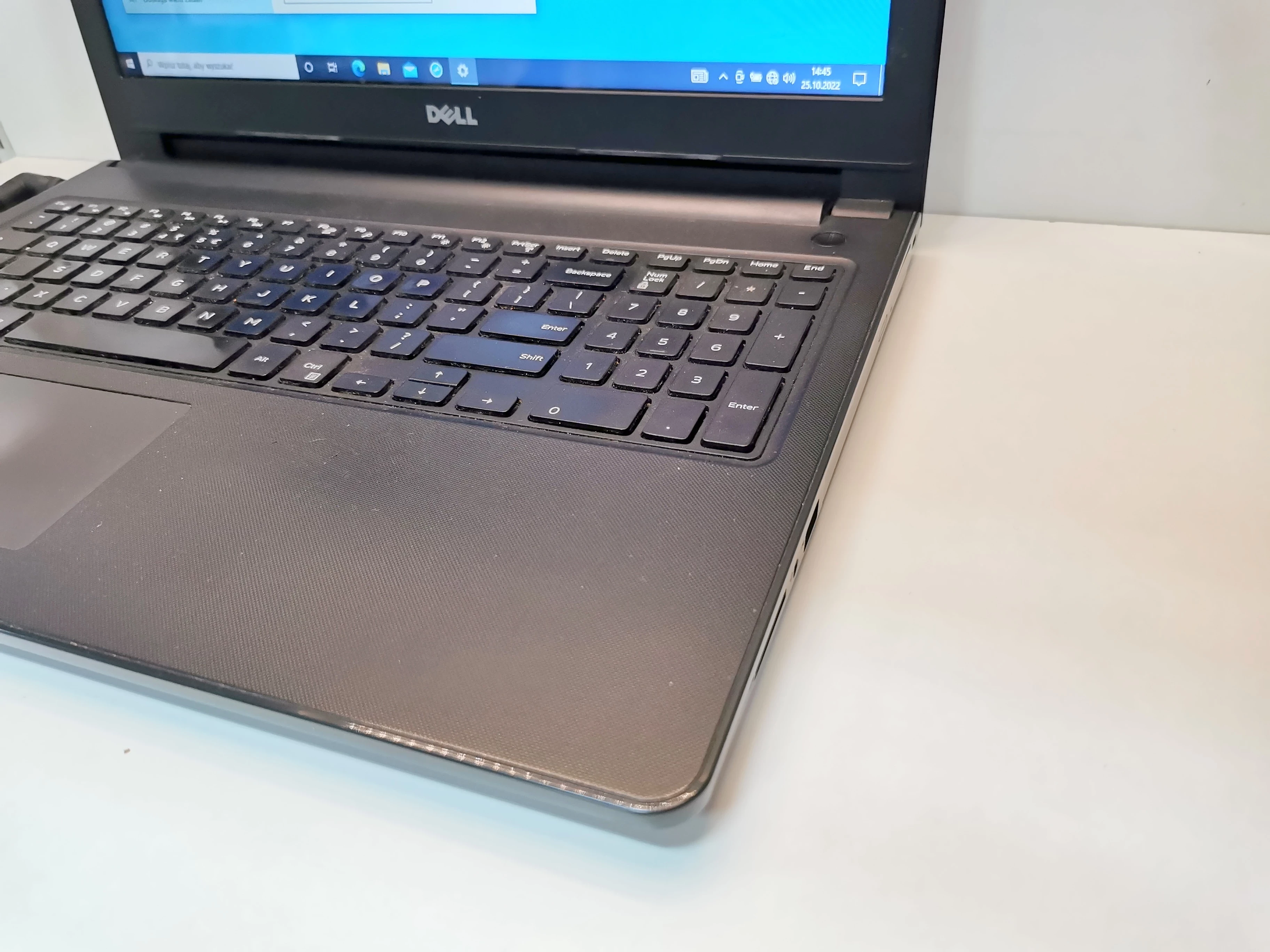 laptop-dell-inspirion-15-1tbintel-core-win10-przekatna-ekranu-156