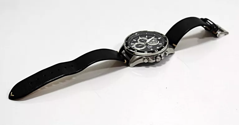 casio-edifice-efr-547-stan-uzywany