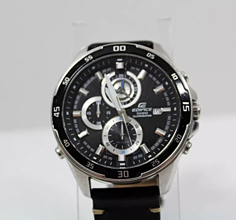 casio-edifice-efr-547-funkcje-datownik