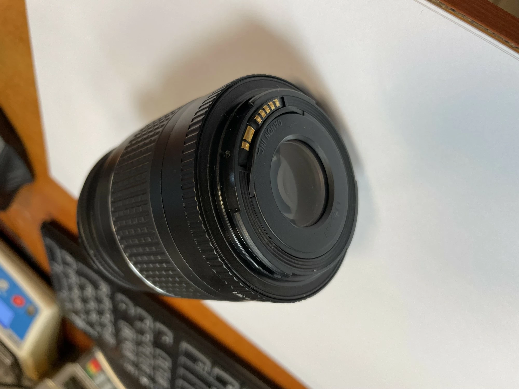 obiektyw-canon-28-80-mm-przyslona-f38-56