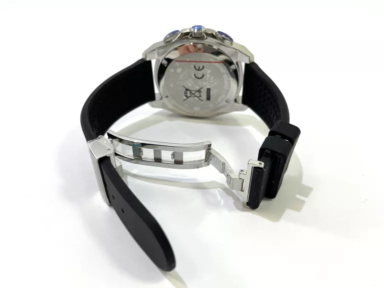 ZEGAREK VERSACE GEO CHRONO VEZ800121 - MĘSKI