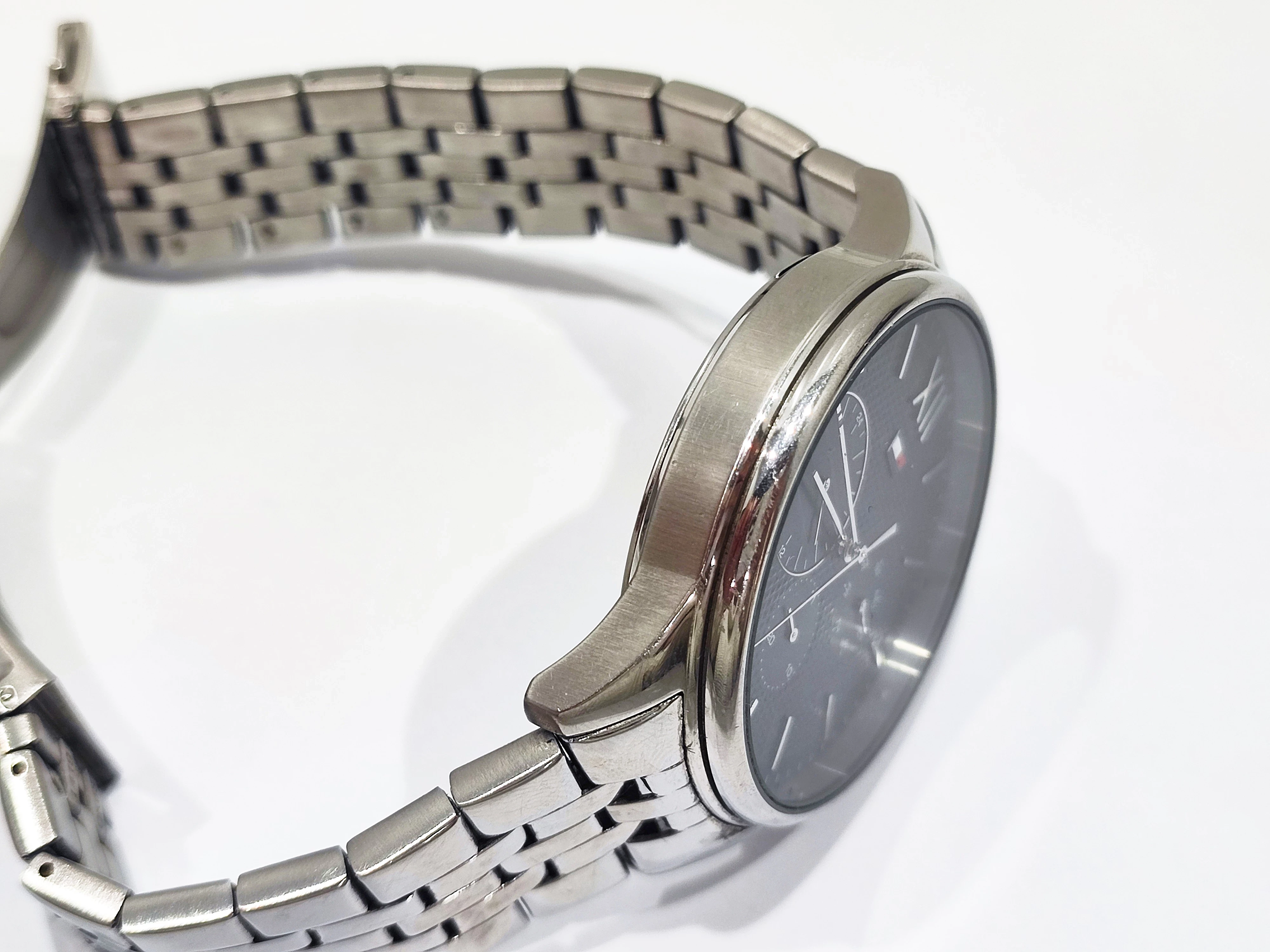 zegarek-tommy-hilfiger-th-3441142327-ksztalt-koperty-okragla