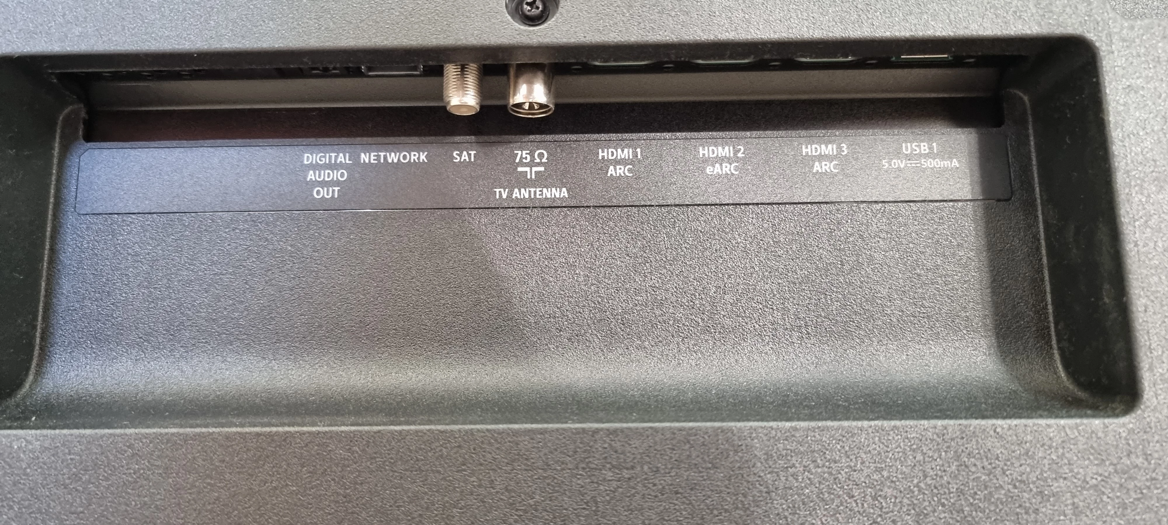 telewizor-philips-65pus850612-gw-2024-przekatna-ekranu-cale-65