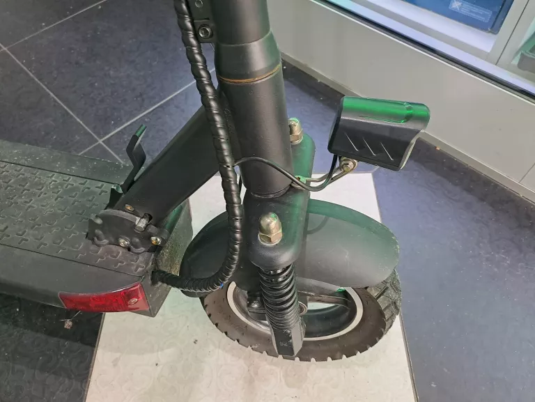 HULAJNOGA ELEKTRYCZNA JOYOR Y6-S
