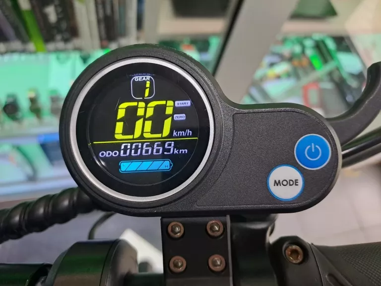 HULAJNOGA ELEKTRYCZNA JOYOR Y6-S