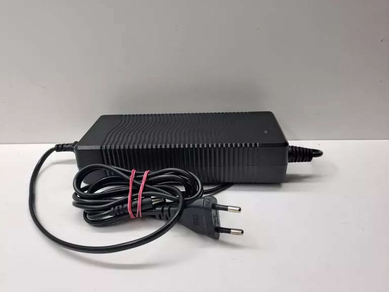 HULAJNOGA ELEKTRYCZNA JOYOR Y6-S