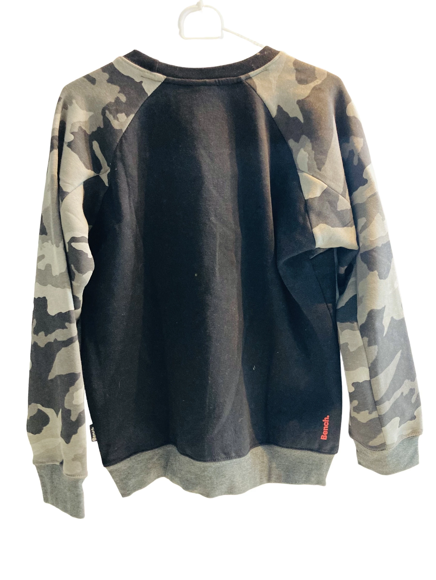 bluza-chlopieca-bench-moro-stan-uzywany