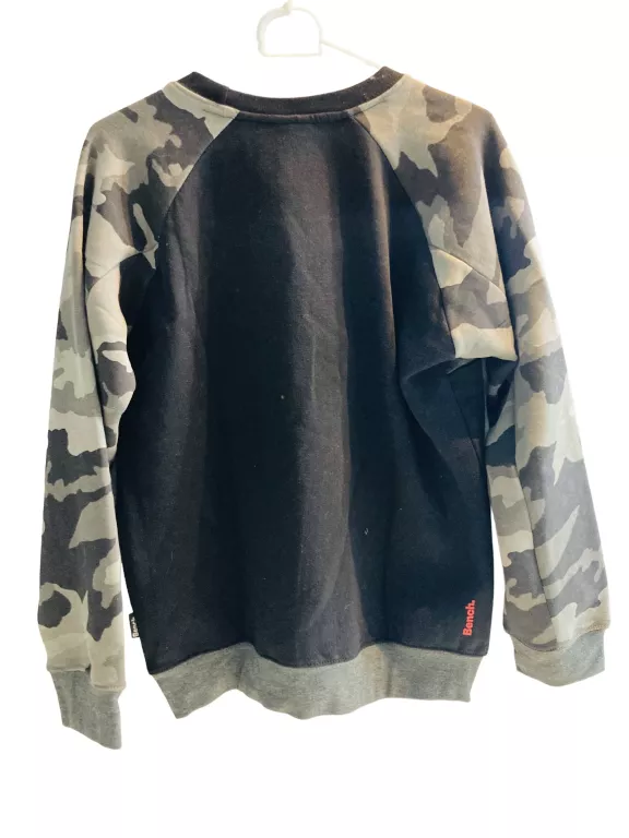 bluza-chlopieca-bench-moro-stan-uzywany