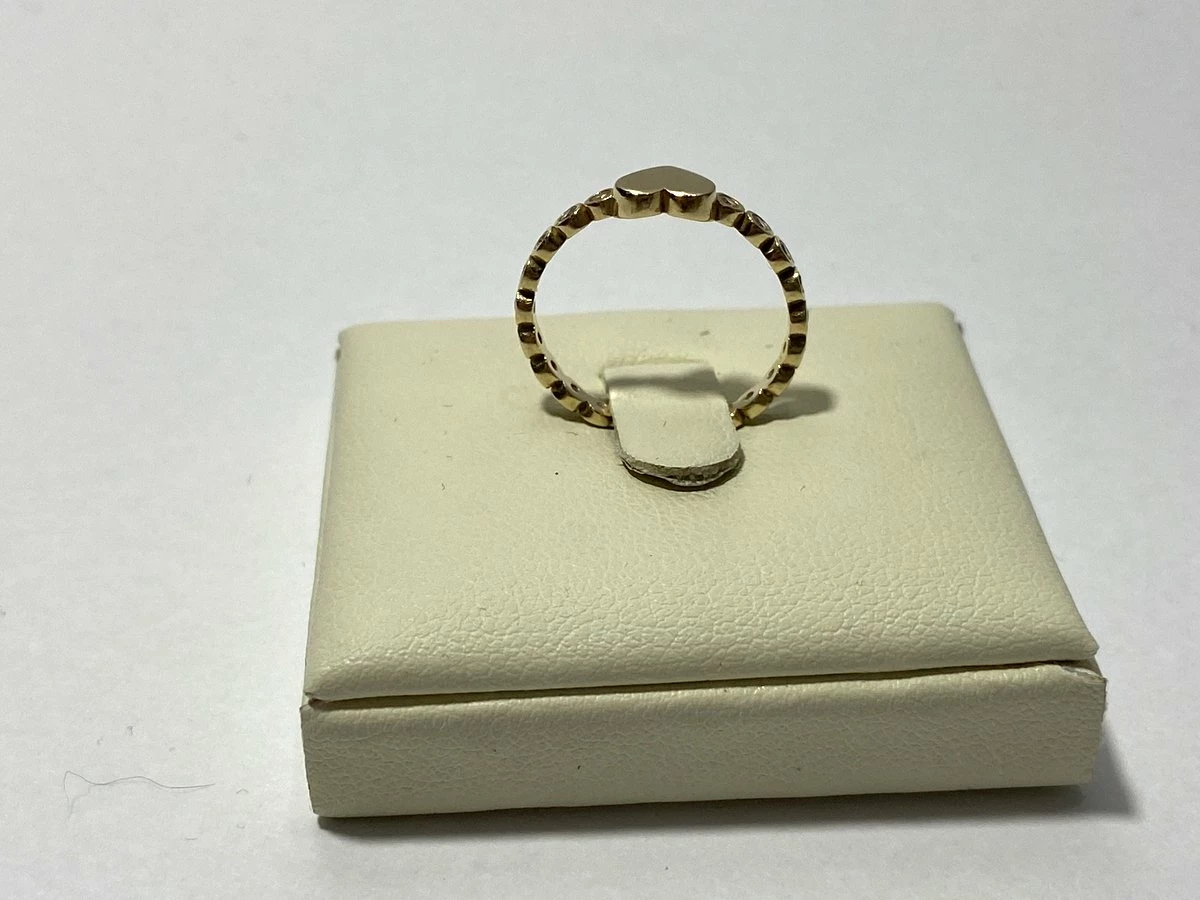 piekny-zloty-pierscionek-585-rodzaj-wyrob-jubilerski