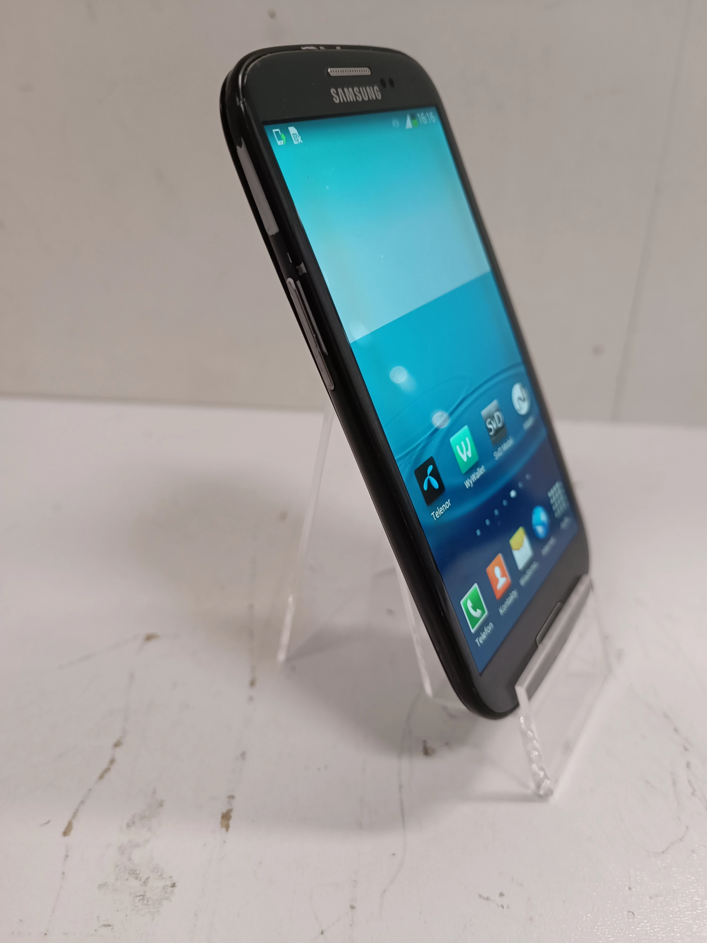 telefon-samsung-galaxy-s3-typ-smartfon