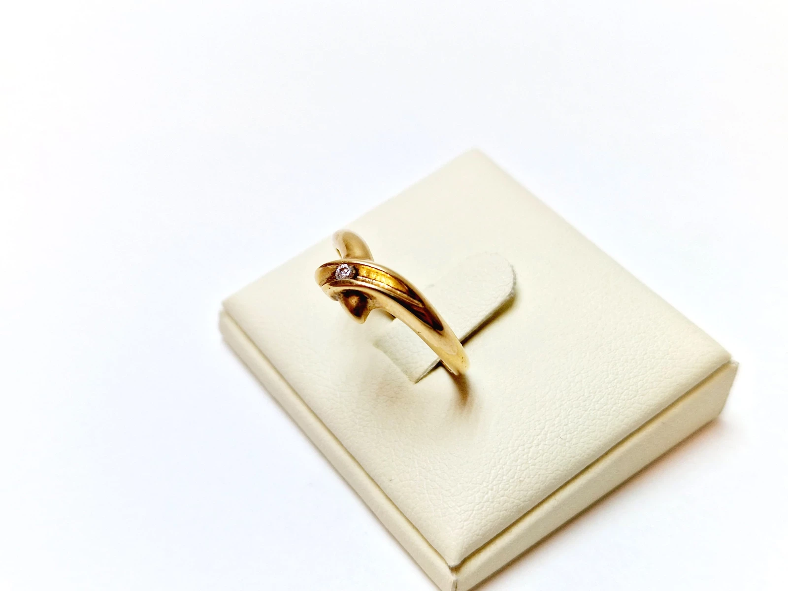 zloty-piekny-pierscionek-585-278g-r17-kosciuszki-34-trzcianka