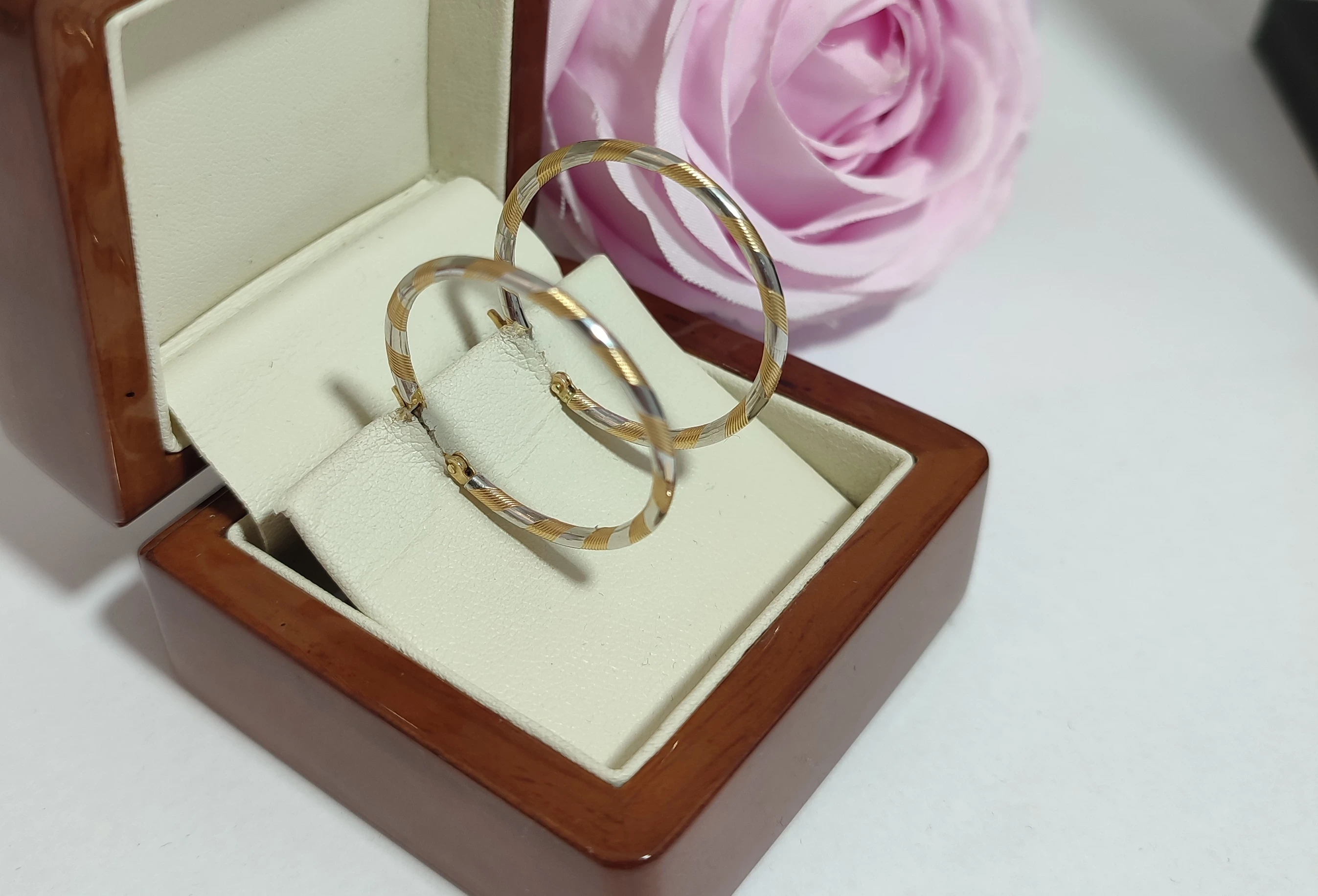 zlote-kolczyki-kola-386g-750-1-maja-7a-makow-mazowiecki