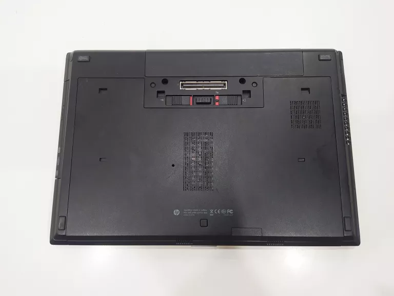 LAPTOP HP ELITEBOOK 8570P