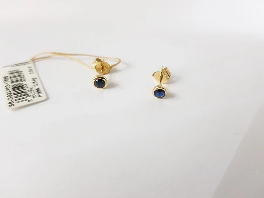 zlote-kolczyki-kamien-szafir