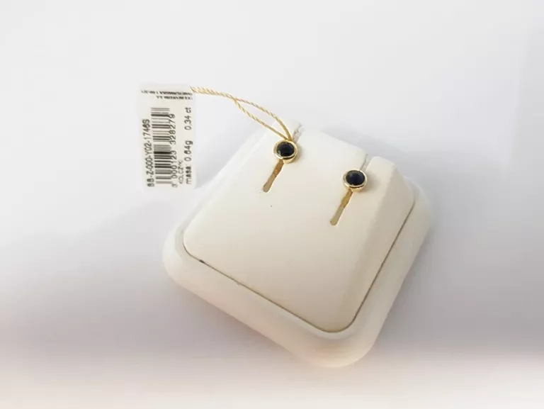 zlote-kolczyki-rodzaj-wyrob-jubilerski