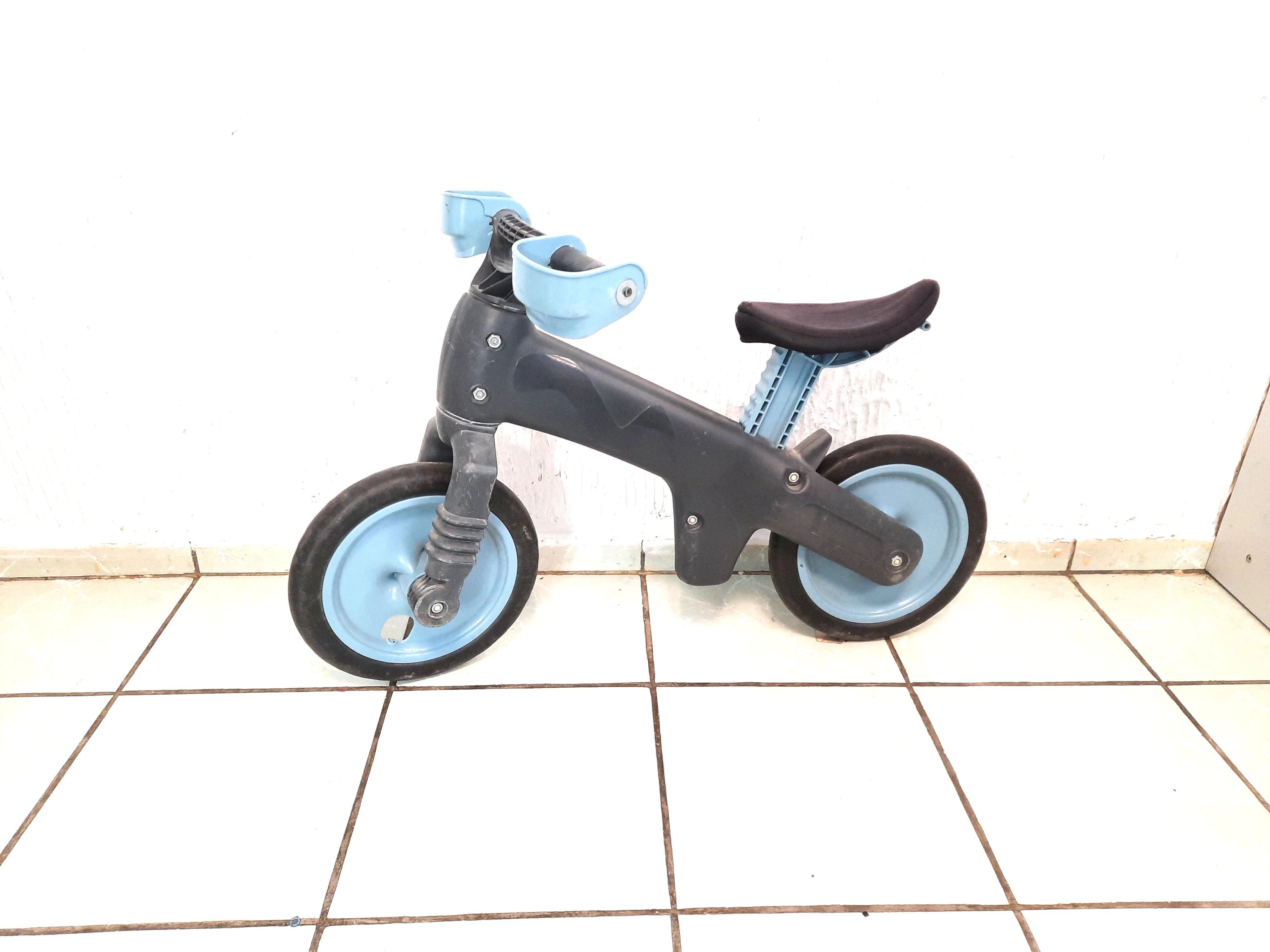 rowerek-dzieciecy-biegowy-18-m-plastikowy-pasieka-36-a-poznan-ska-x