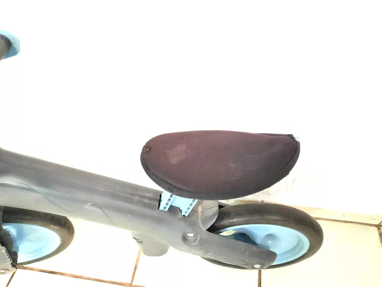 rowerek-dzieciecy-biegowy-18-m-plastikowy-kod-producenta-3146