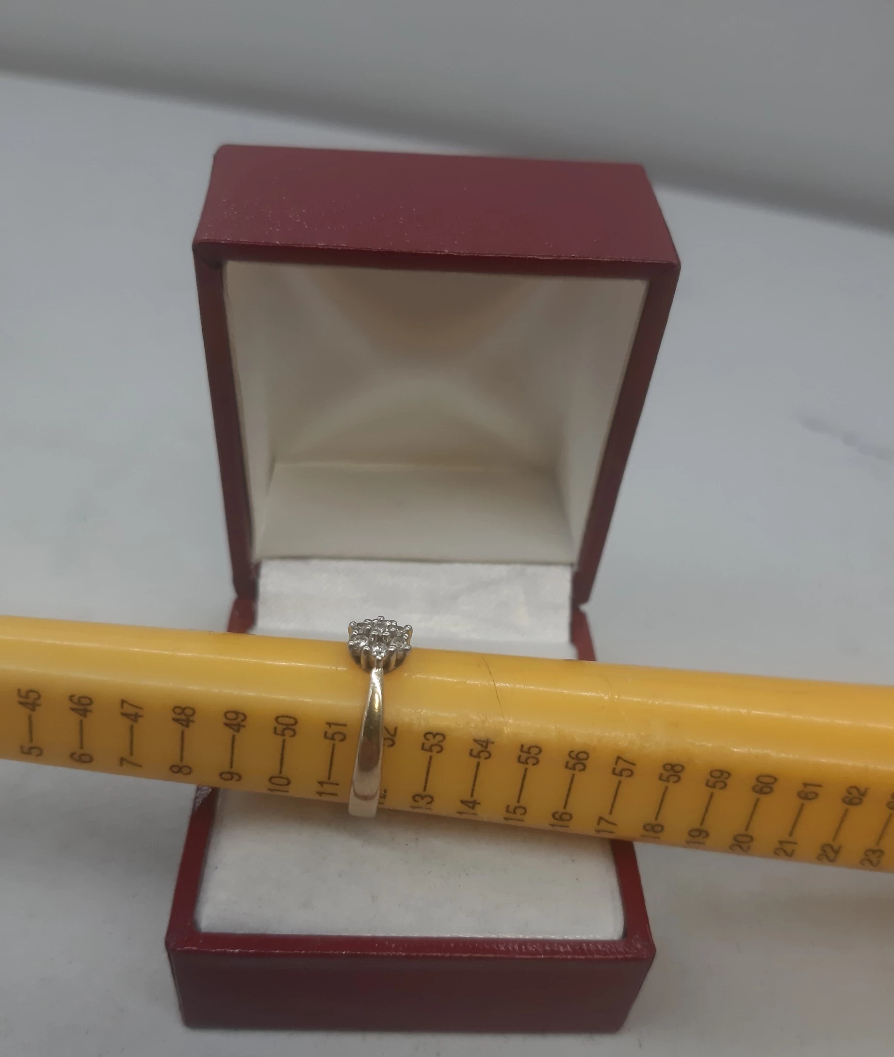 zloty-pierscionek-585-rodzaj-wyrob-jubilerski