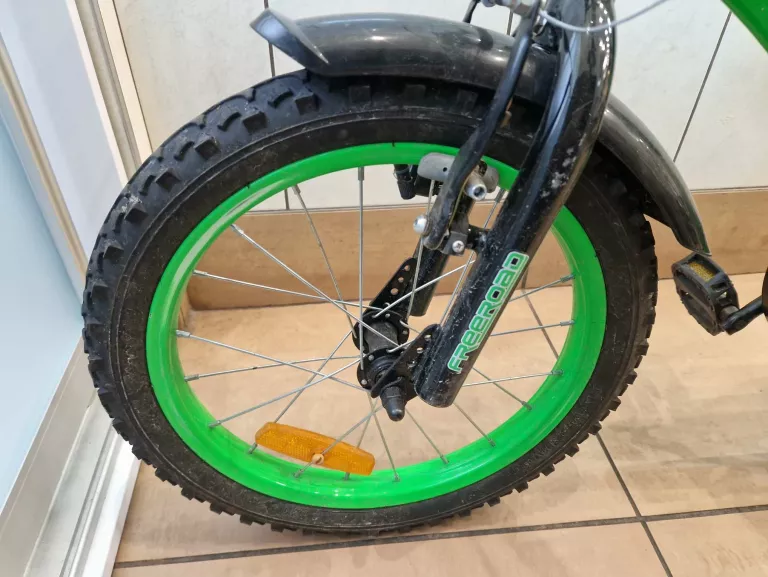 rowerek-dzieciecy-freeroad-16-max-pro-stan-uzywany