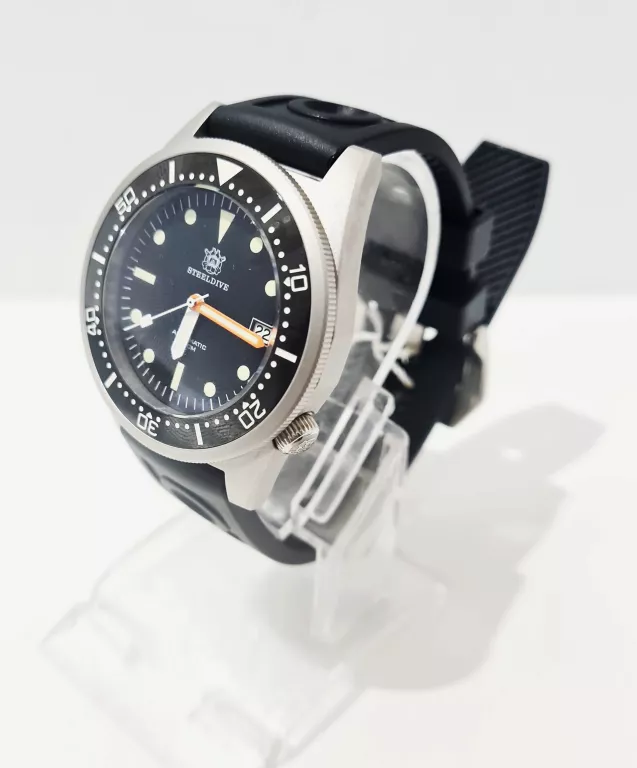 ZEGAREK STEELDIVE NH35