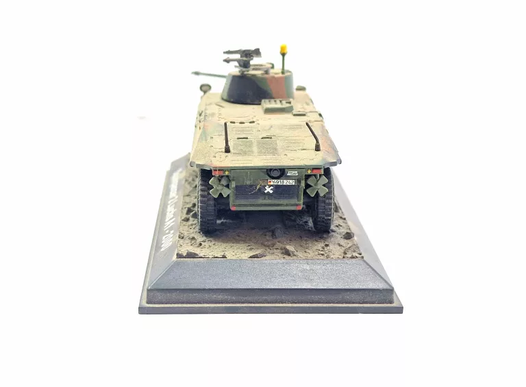 MODEL SPAHPANZER 2 LUCHS A1 - 2000
