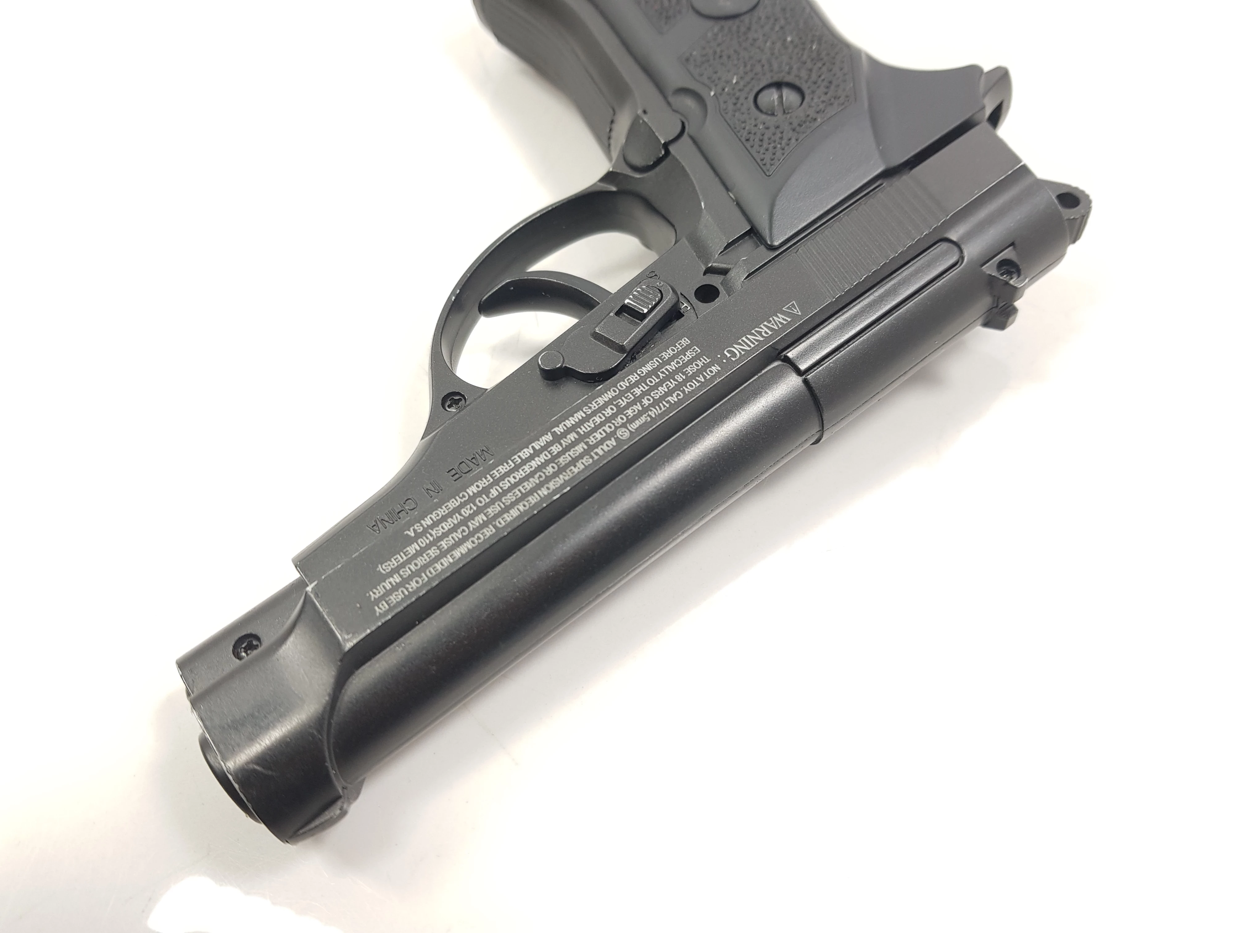 pistolet-gazowy-swiss-arms-p84-full-metal-45-mm-product-id