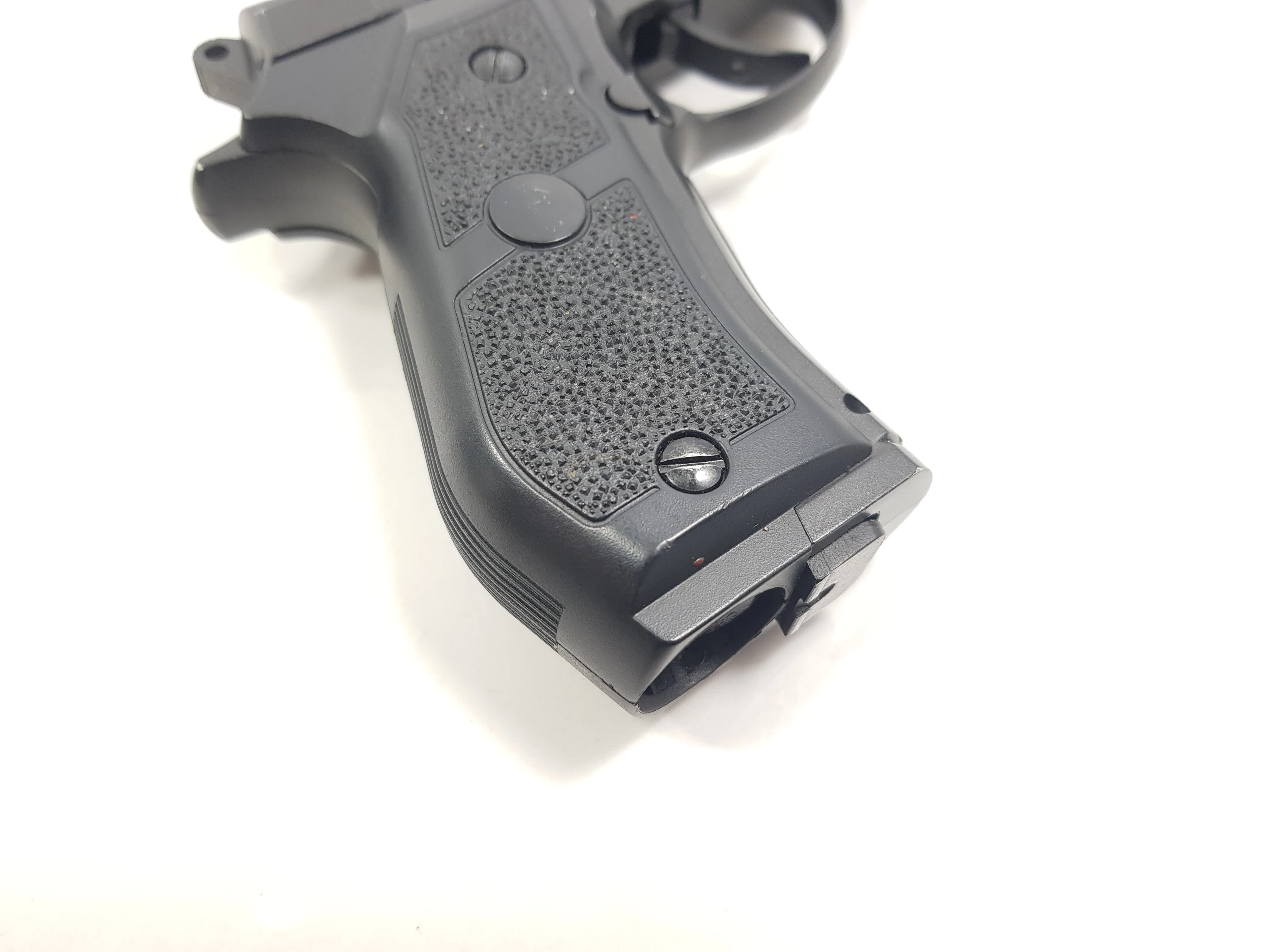 pistolet-gazowy-swiss-arms-p84-full-metal-45-mm-ean-gtin-3559962887077