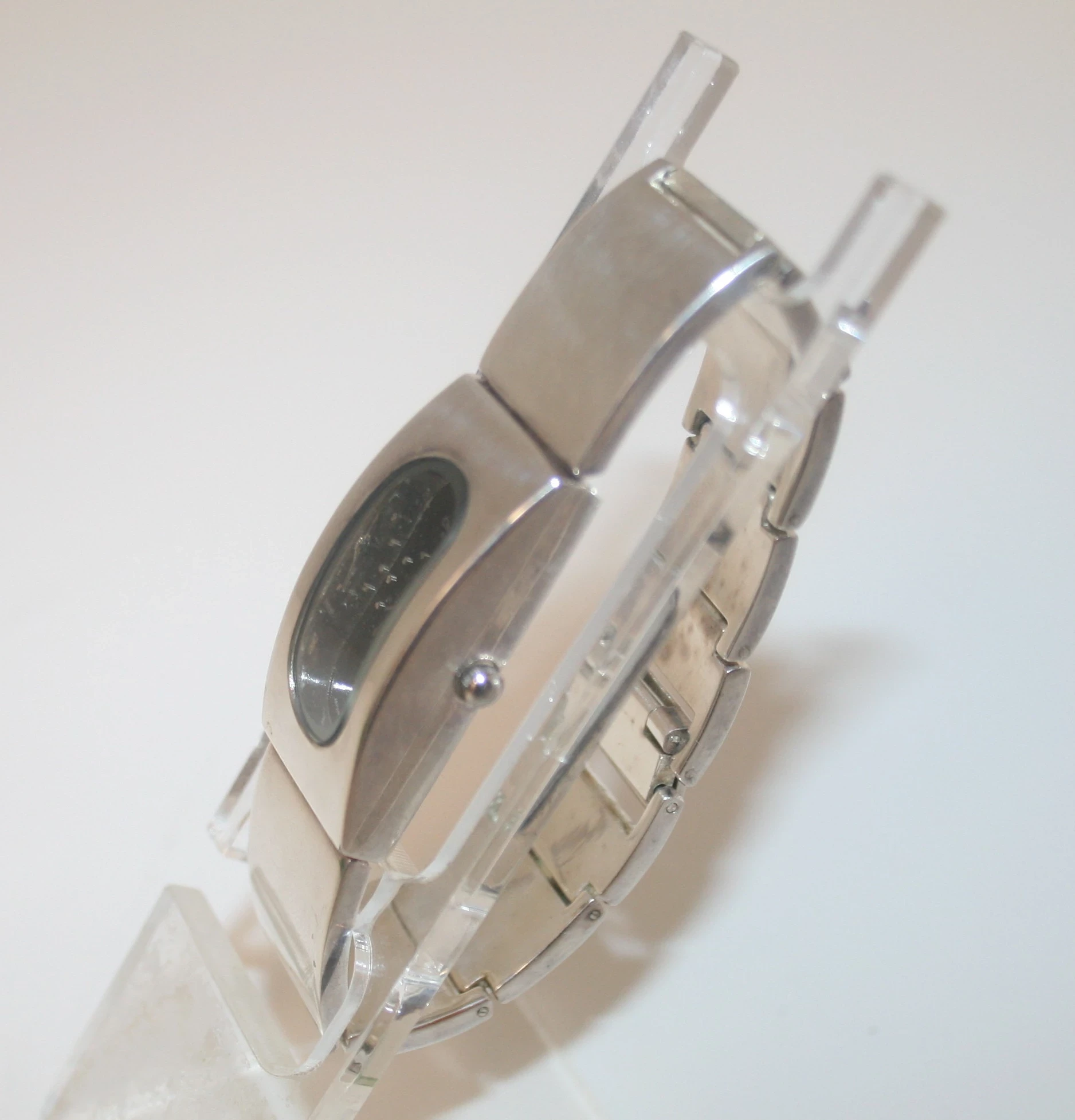 zegarek-charles-delon-posrebrzany-bateria-do-wymiany-typ-nareczny