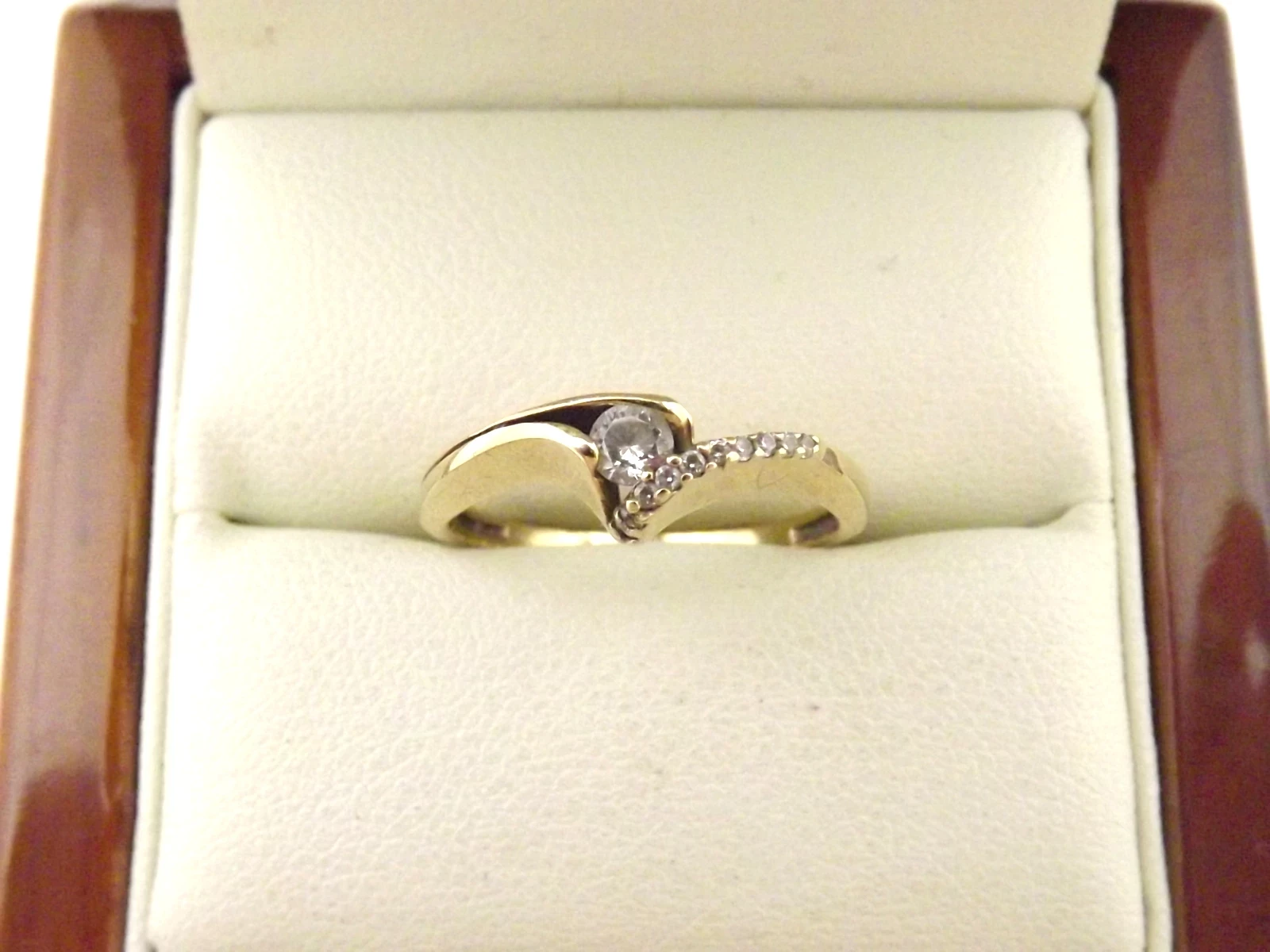 nieziemski-zloty-pierscionek-190-g-333-r14-ean-gtin-7038947457444