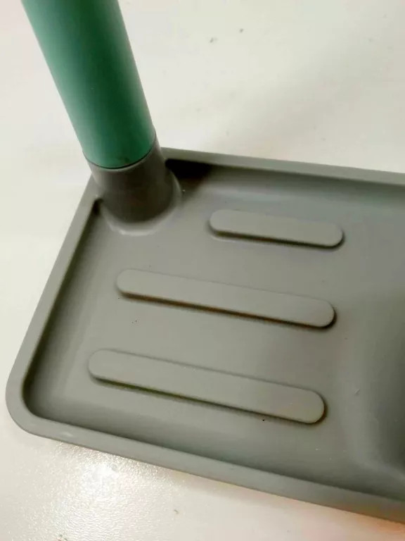 organizer-kuchenny-eloy-dozownik-marka-umbra