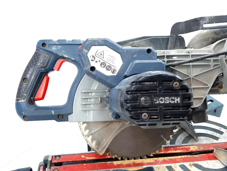 PIŁA UKOŚNICA BOSCH GCM 8 SJL 1600 W