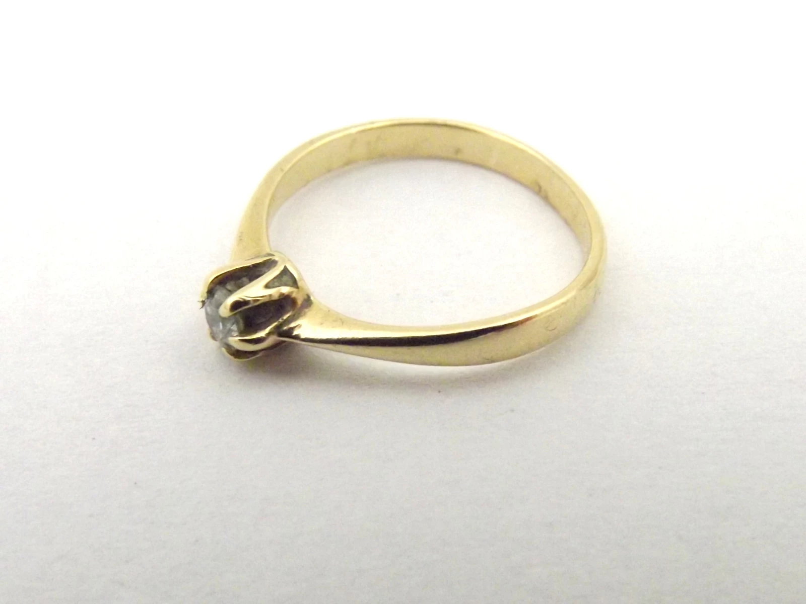 klasyczny-zloty-pierscionek-160g-585-waga-100