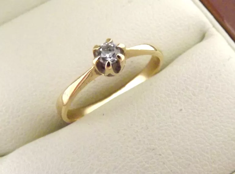 klasyczny-zloty-pierscionek-160g-585-grodzienska-16-sokolka