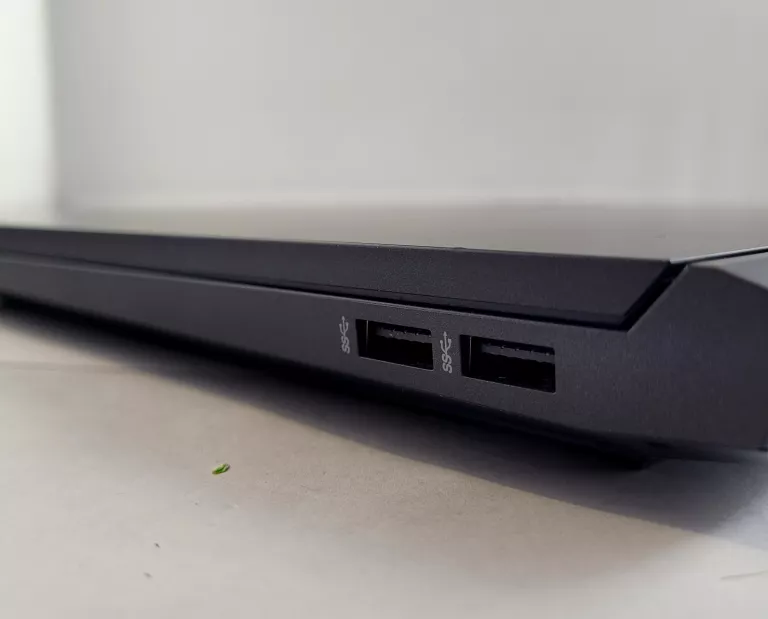 LAPTOP HP VICTUS 16-E0403NW R5-5600H 8GB GTX1650
