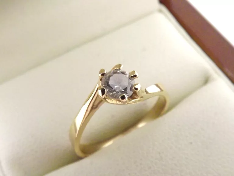 sliczny-zloty-pierscionek-z-oczkiem-22g-585r12-stan-11323-2