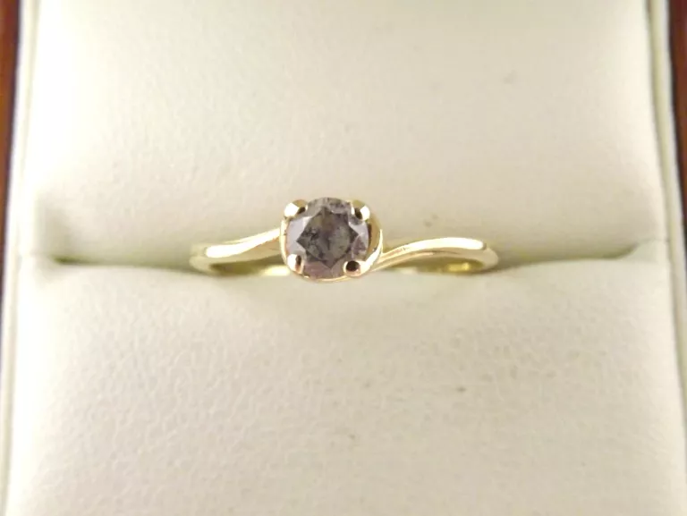 zloty-pierscionek-z-drobnym-oczkiem-151g-585r14-ean-gtin-4364406667837