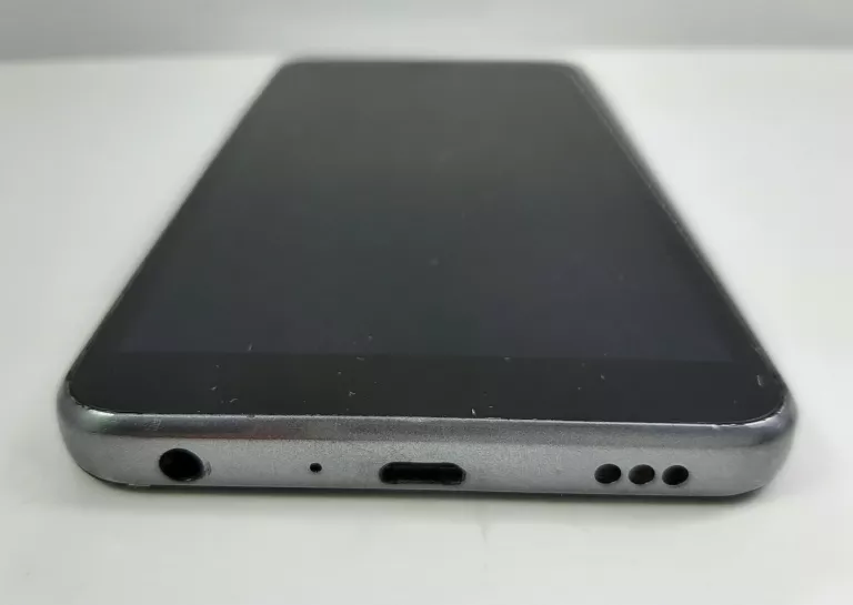 TELEFON LG K30