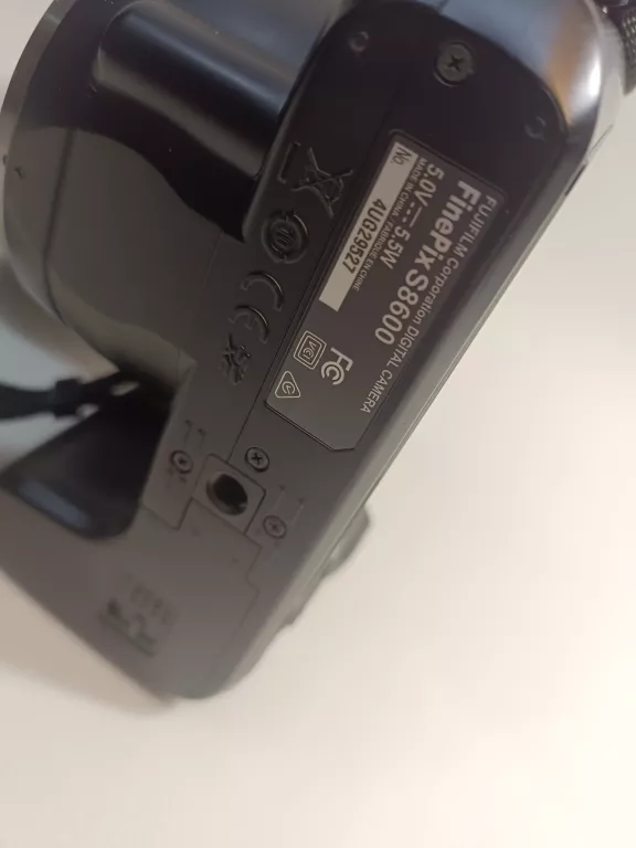 aparat-fujifilm-finepix-s8600-stan-uzywany