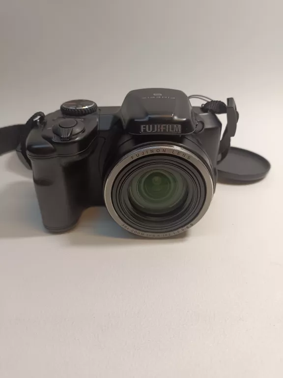 aparat-fujifilm-finepix-s8600-zoom-optyczny-36