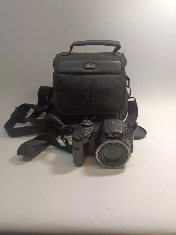 aparat-fujifilm-finepix-s8600-batorego-12-sj-skierniewice
