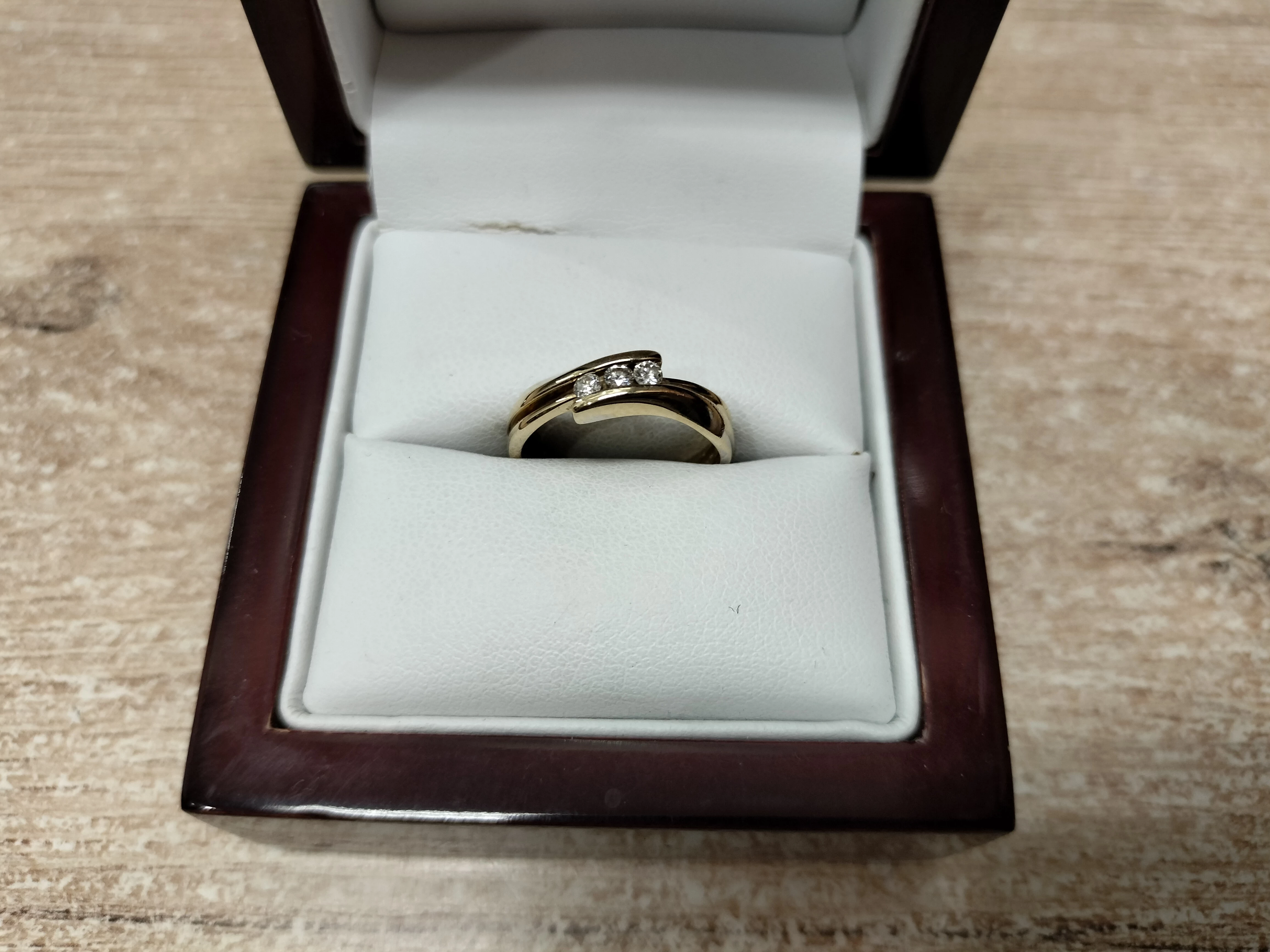 zloty-pierscionek-z-diamentami-3-szt-apart-rynek-2-sj-olawa